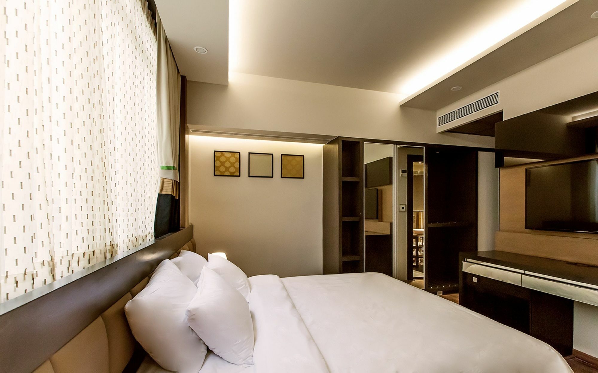 Minla Hotel Bangalore Esterno foto